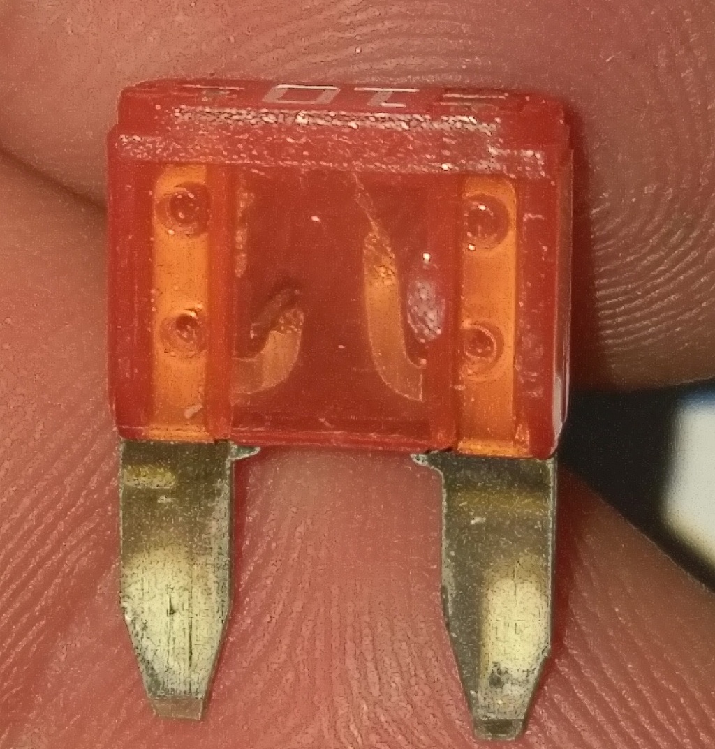 Blown 10 Amp Fuse