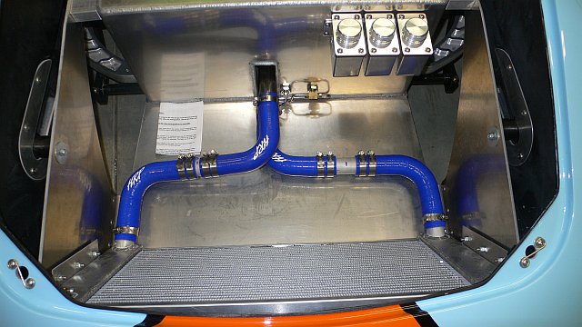 Race Car Replica's RCR40 Cooling Race Car Replica's RCR40 Cooling