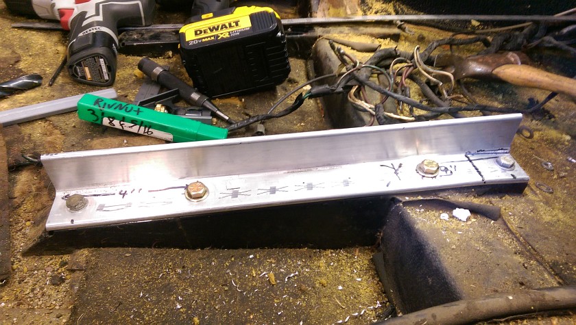Sunbeam racing aluminum seat rail Sunbeam racing aluminum seat rail